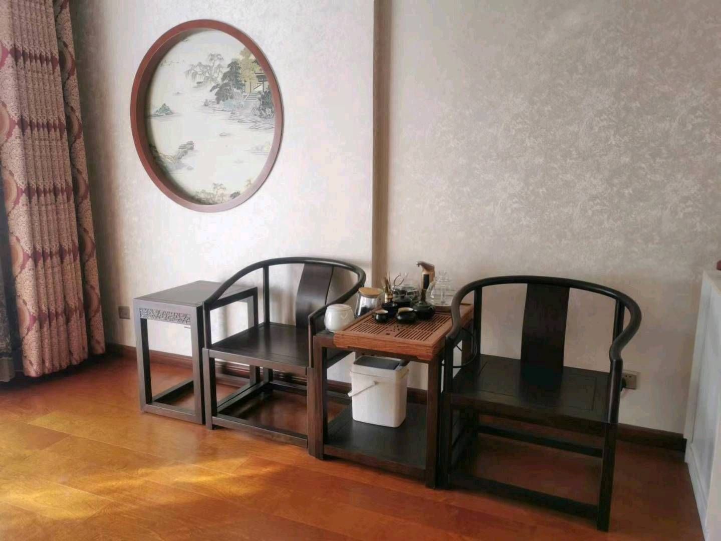 裕丰花园，2室2厅，精装，家具家电齐全，拎包入住 租房