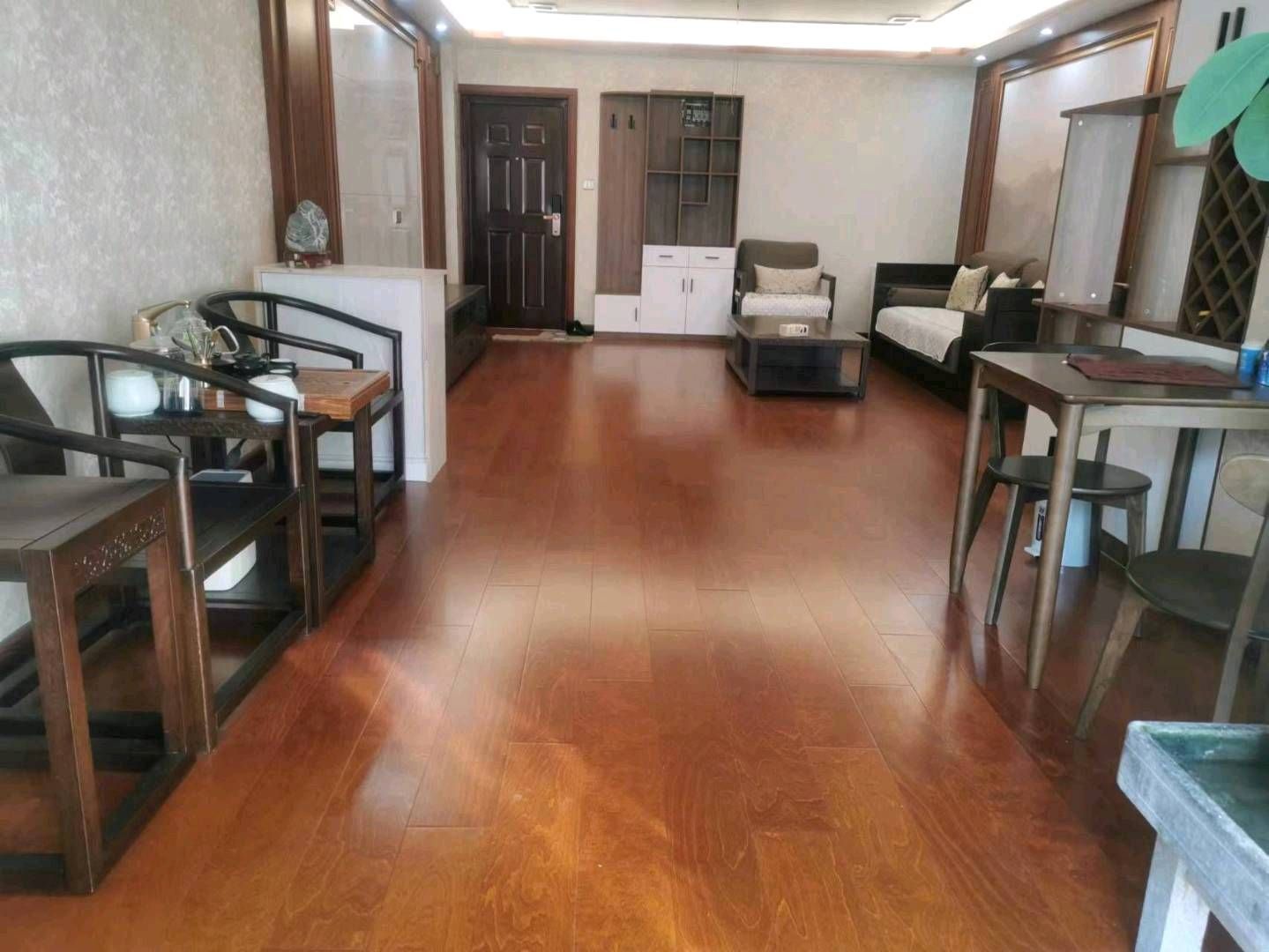 裕丰花园，2室2厅，精装，家具家电齐全，拎包入住 租房