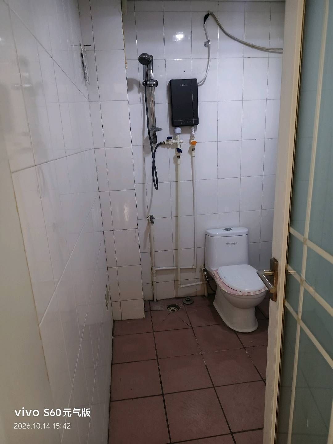 御花园，3室2厅2卫，150㎡，精装，家具家电齐全，拎包入住 租房