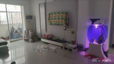 大故事仁和花园★2楼125平★家具家电齐全★拎包入住