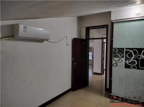 莱芜区汶水花园南园，2室2厅1卫，107㎡，简装，租金500元/月 租房