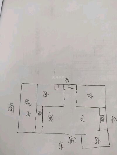天晟上府玺园  双证双气 三居室 1楼带院  售价102万  带储
