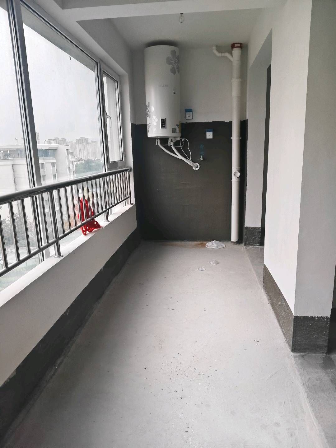 嬴兴嘉园 学区房 小高层  大产权  双气 可贷款  黄金楼层采光好全天无遮挡    简装修  南北通透    小区环境好 生活便利   二手房