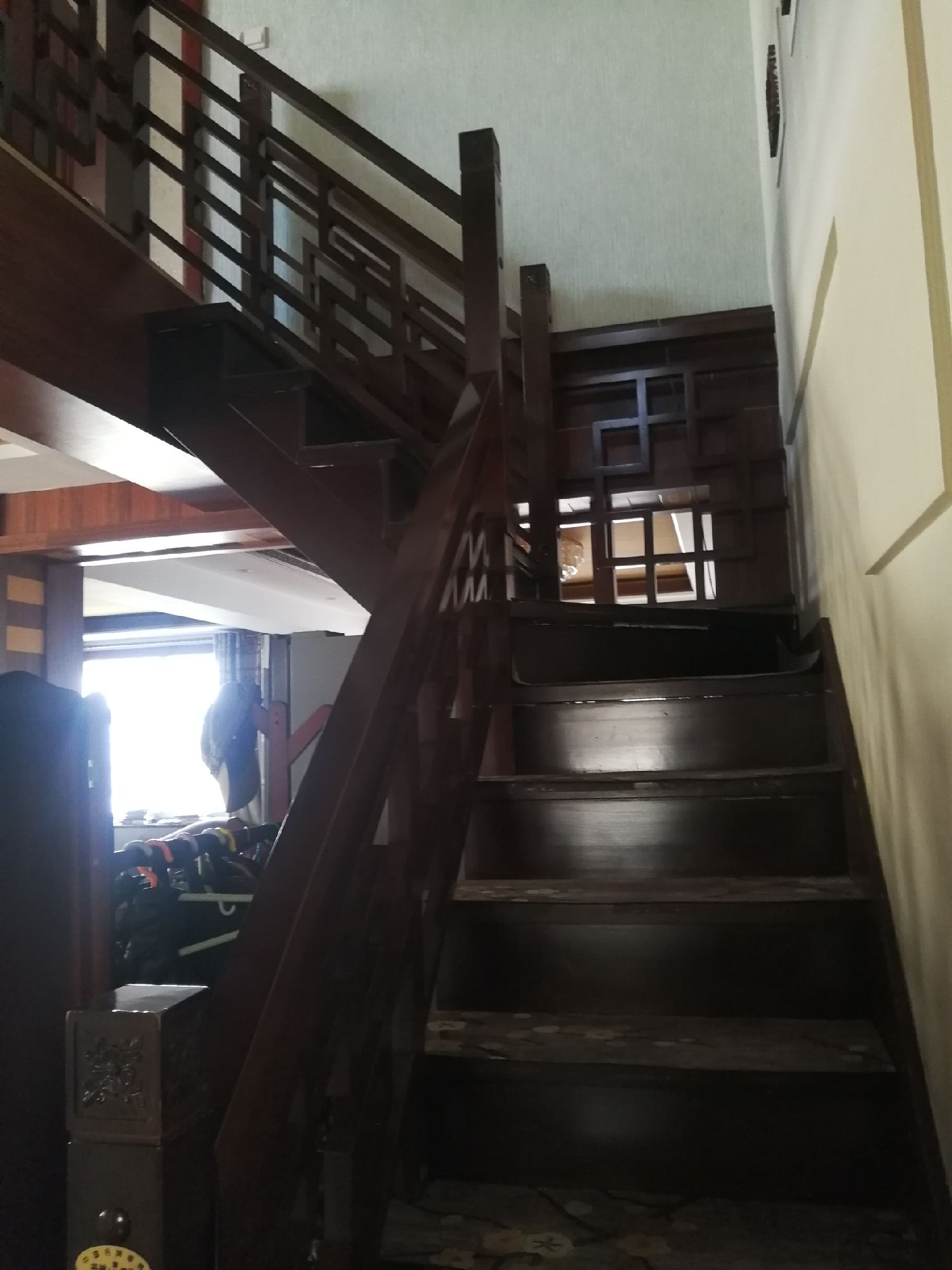 市中心   电梯洋房   黄金楼层   南北通透   精装短住   拎包入住  生活便利   茂业紧邻 二手房