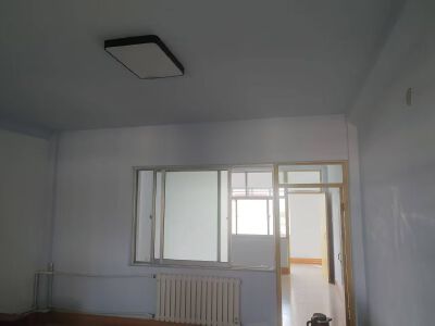 蔬菜公司宿舍双气刚刚装修了全新全套家具低价出租