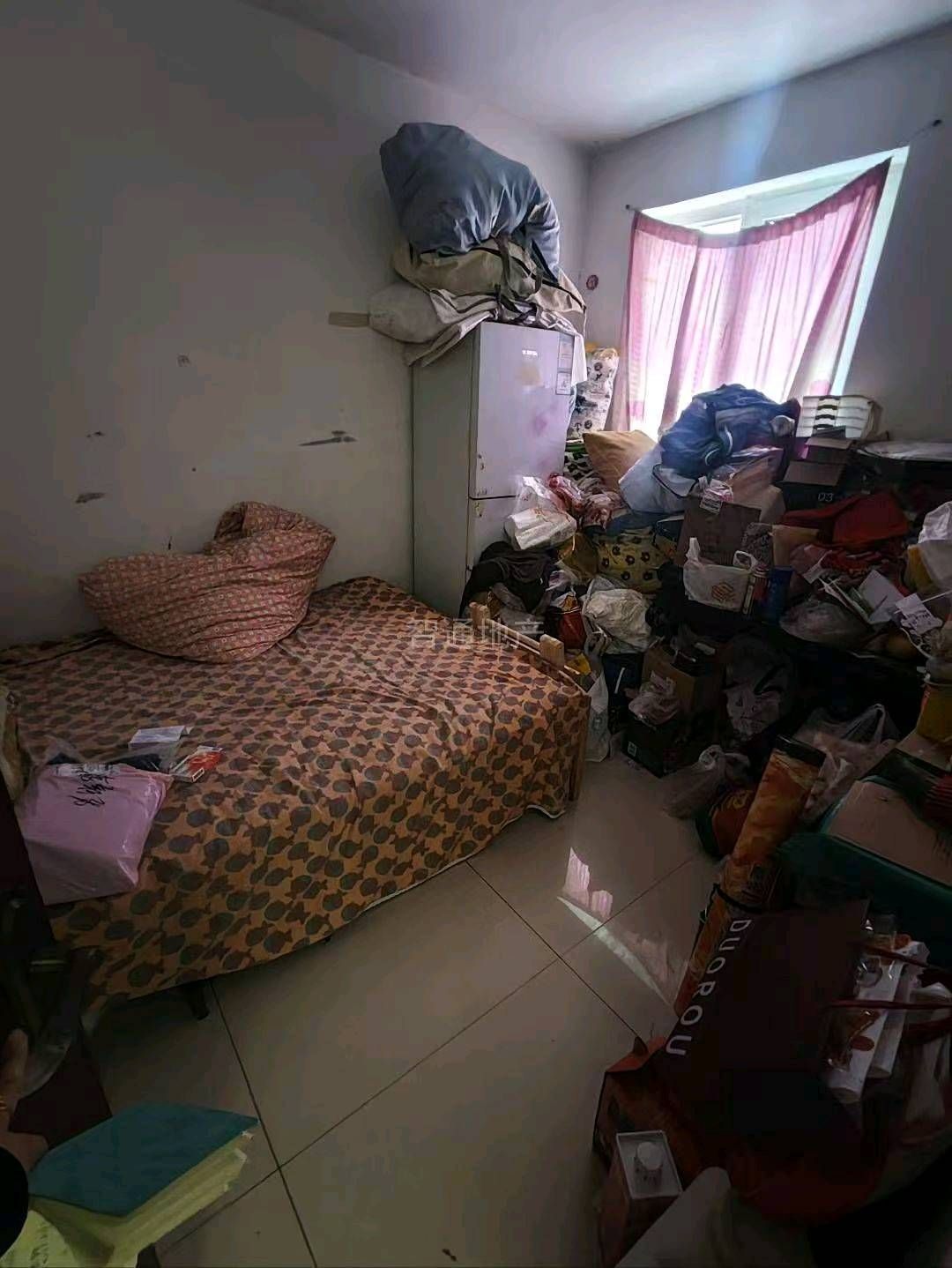 市中心出门既是凤城小学 南北通透 无遮挡 精装修  领包入住  随时看房 二手房