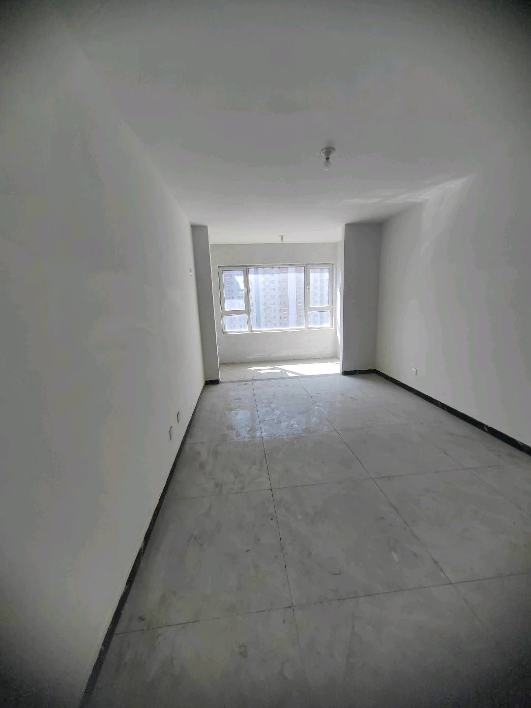 裕丰花园 单价3000多 学区房  小产权  双气  好楼层   精装修未住   小区环境好    二手房